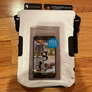 Geckobrands Waterproof phone tote